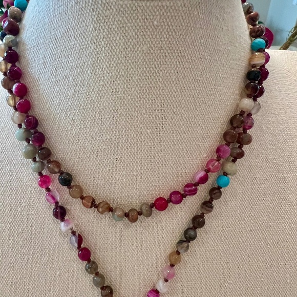 Hand Knotted Multi-Colored Agate with Amethyst Drop - Picture 3 of 5